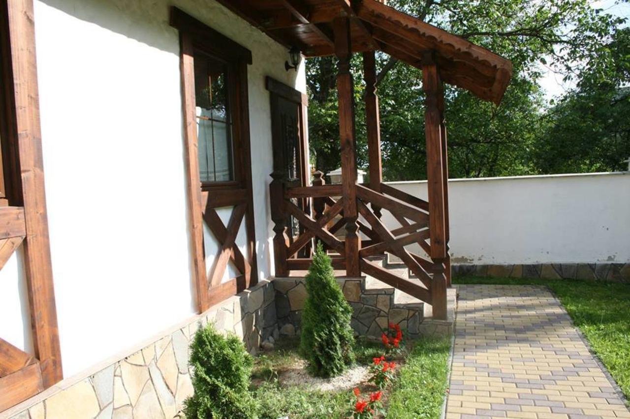 U Druziv Polyana (Transcarpathia) Exterior foto